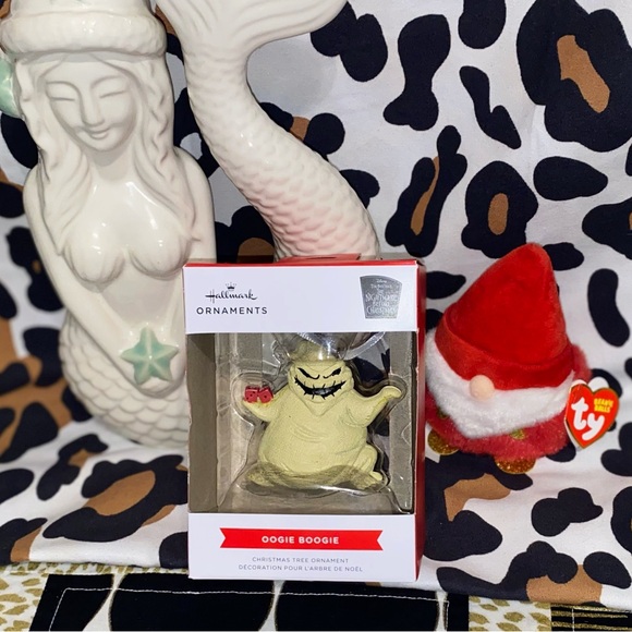 HALLMARK OOGIE BOOGIE THE NIGHTMARE BEFORE X~MAS  TREE ORNAMENT - Picture 2 of 5